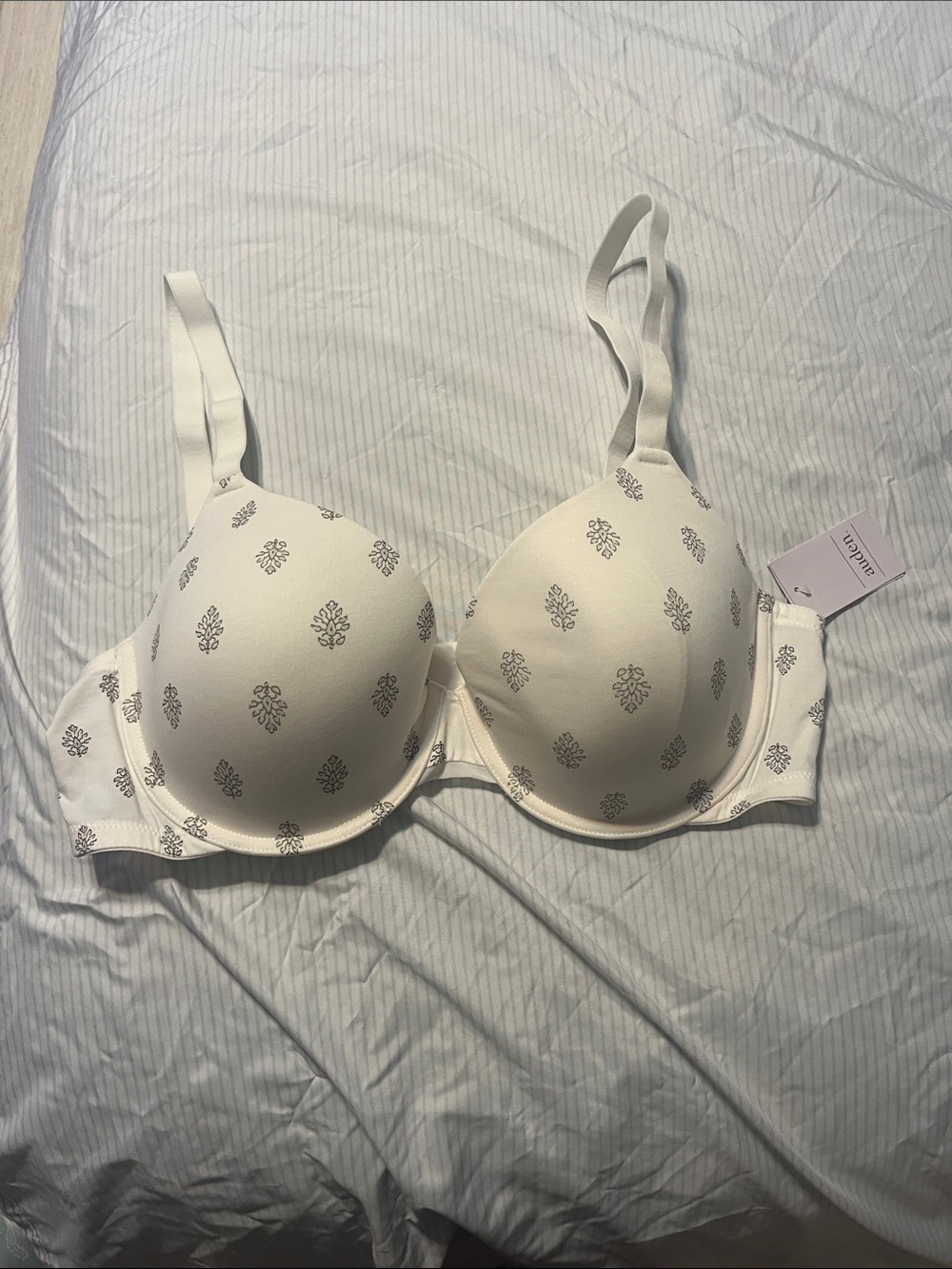 Cream Printed T-Shirt Bra with Subtle Motif